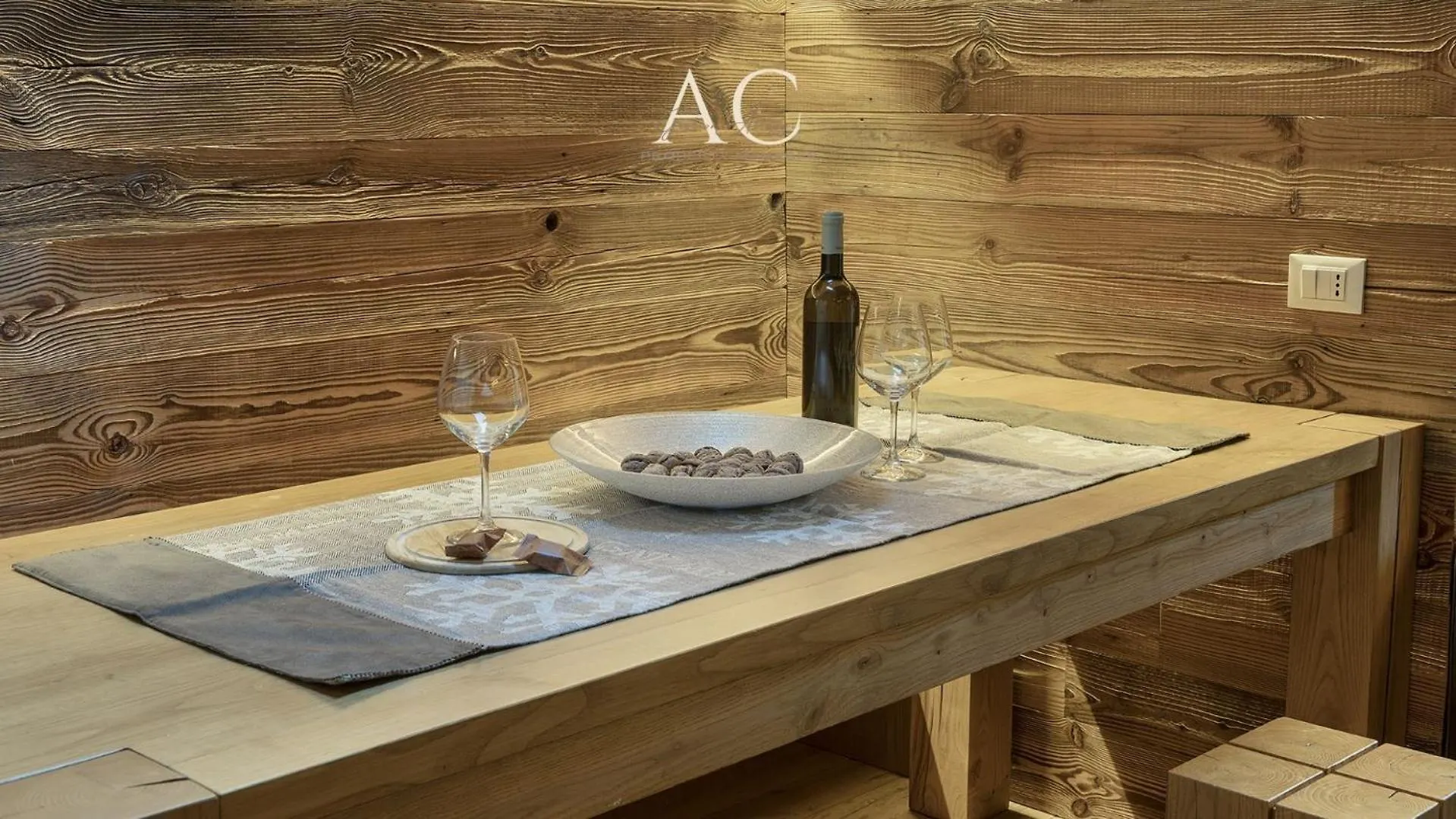 Alpen Chalet 蓬泰迪莱尼奥