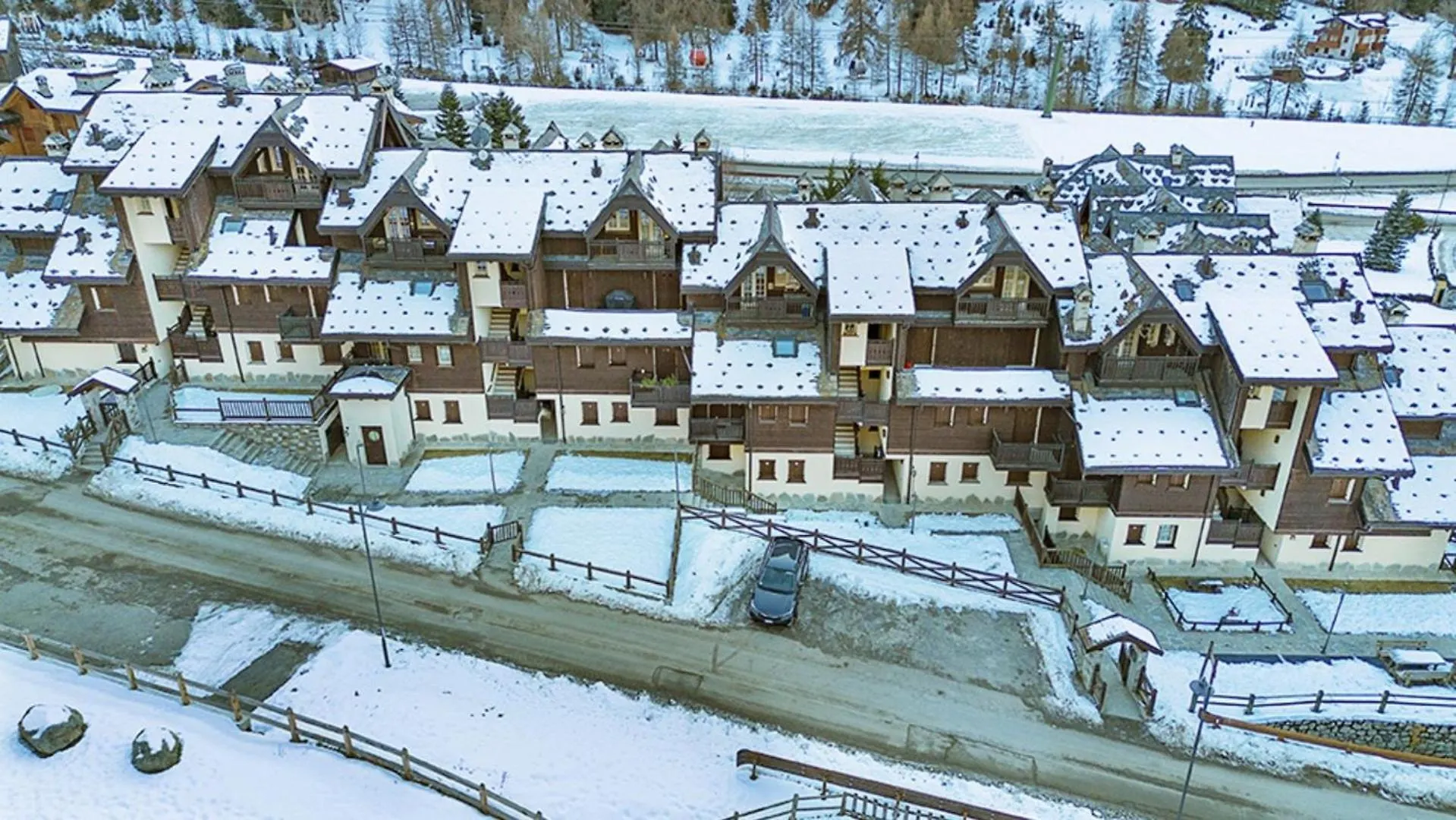 Alpen Chalet 蓬泰迪莱尼奥 意大利